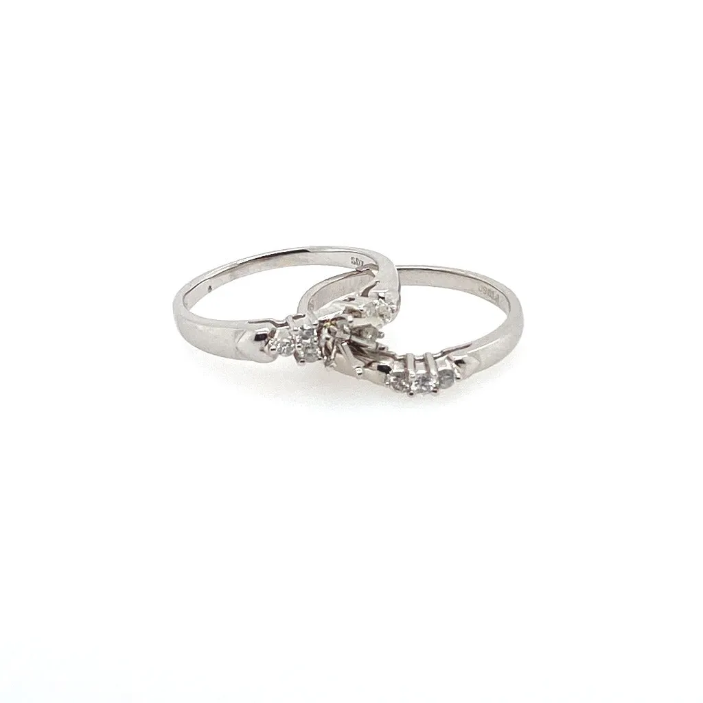 0.30ctw Diamonds in Platinum Semi Mount Wedding Set