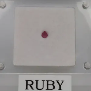 3.2mmx2.8mm Pear Ruby Stone