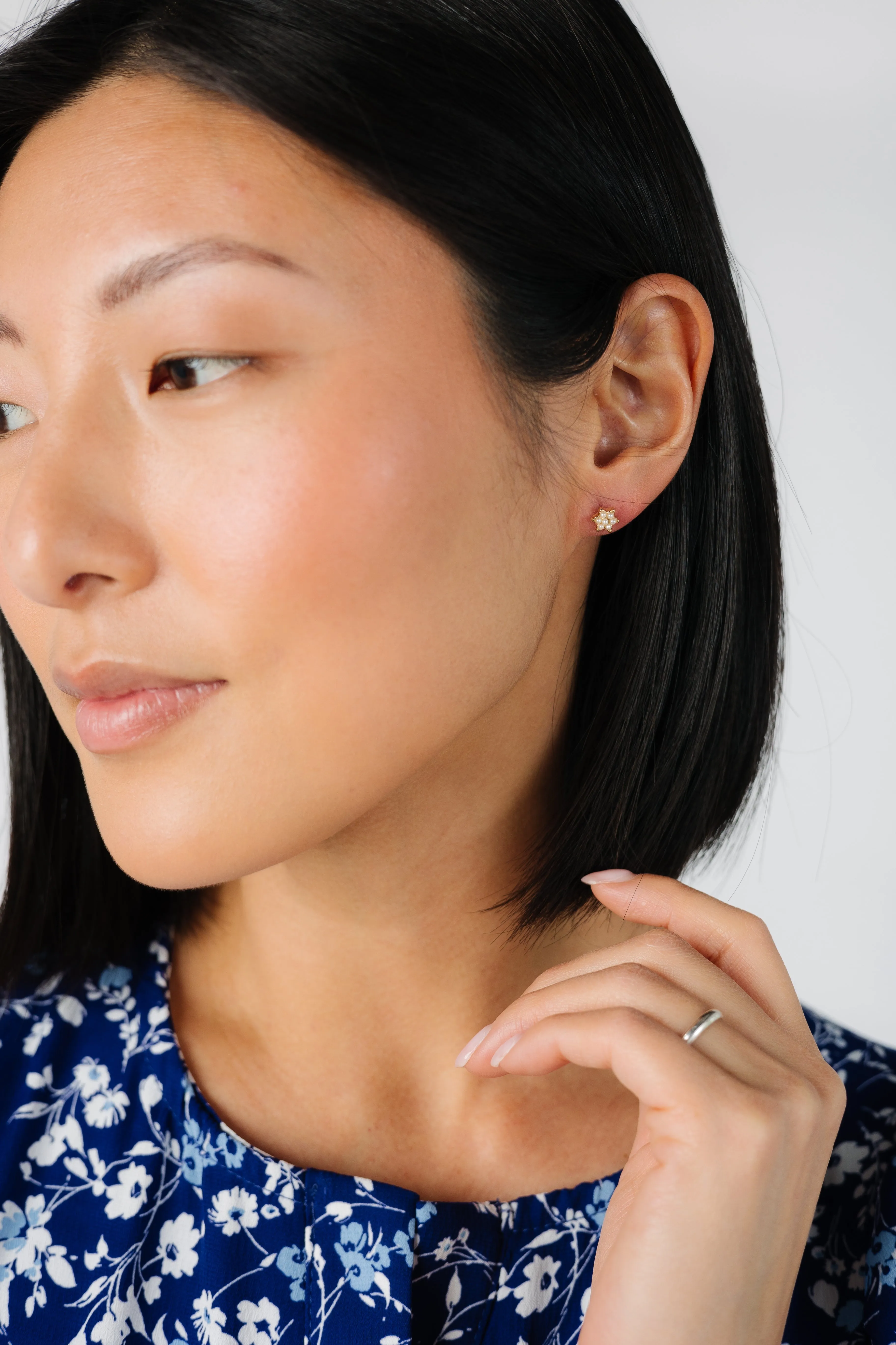 Cove Star Earrings