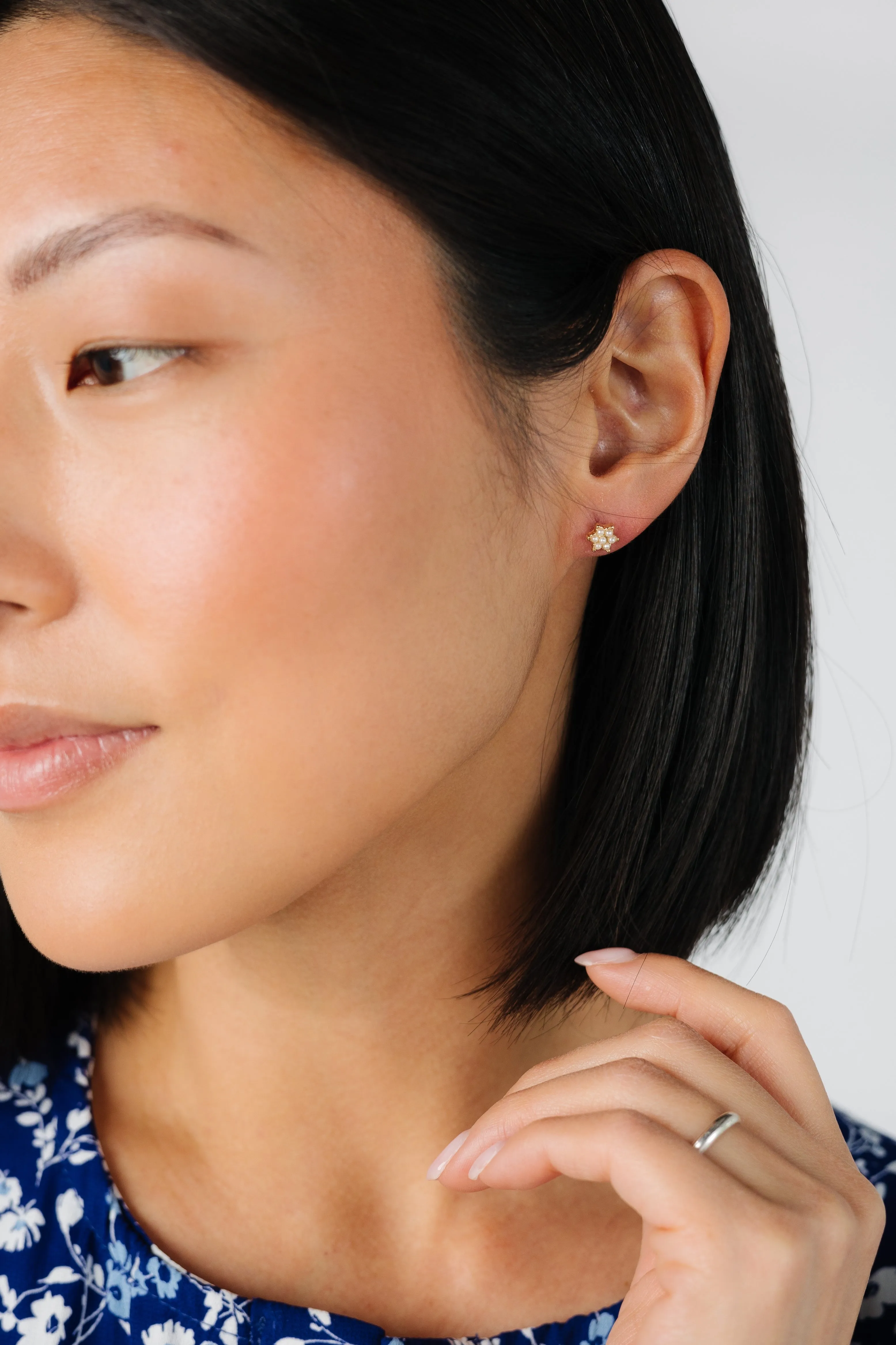 Cove Star Earrings