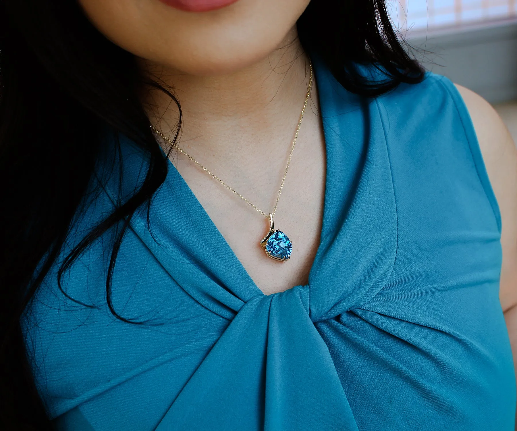 Freeform Offset London Blue Topaz Diamond Gold Necklace