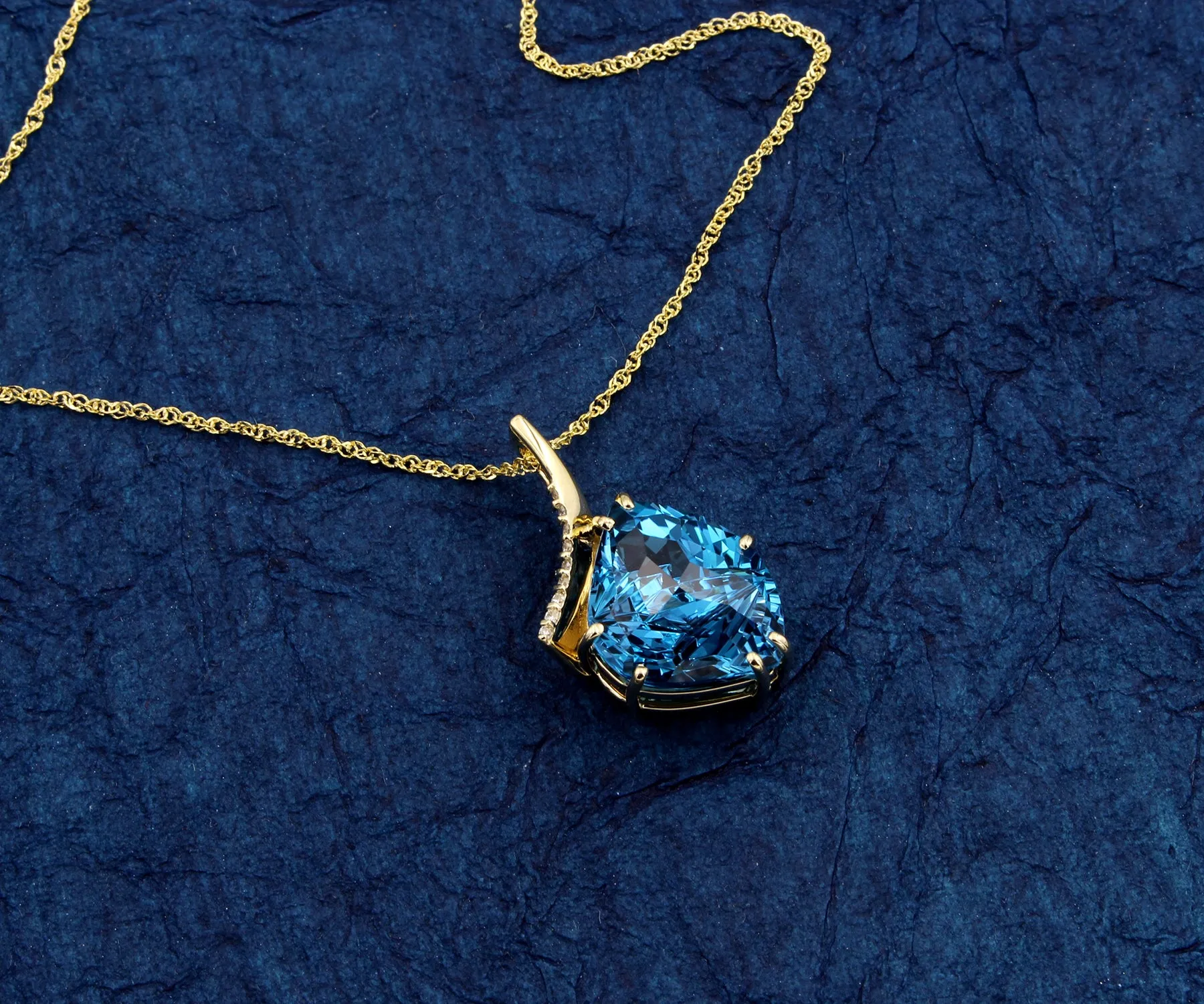 Freeform Offset London Blue Topaz Diamond Gold Necklace