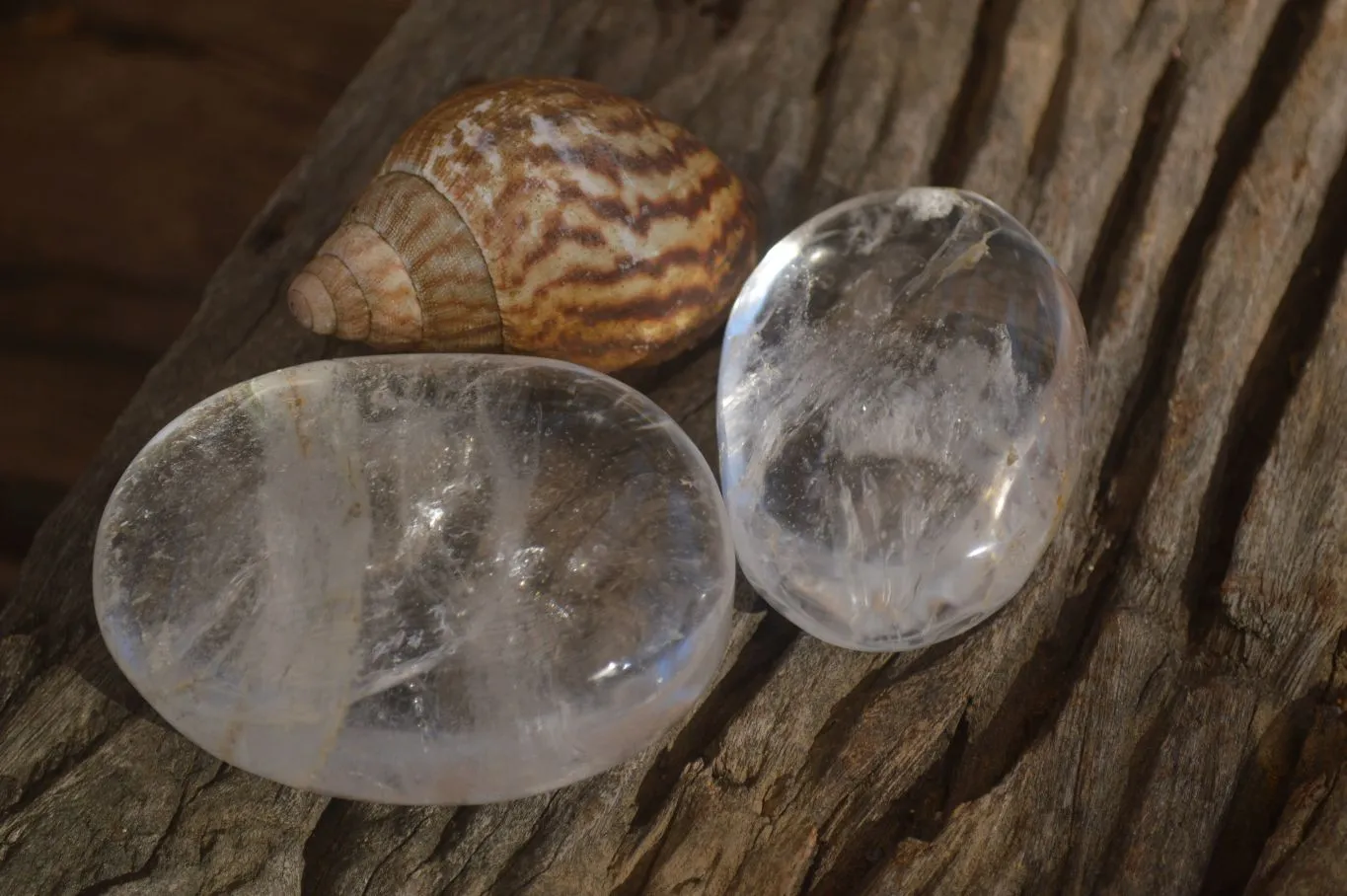 Polished Large Clear Quartz Galet / Palm Stones With Reflective Veils x 12 From Madagascar