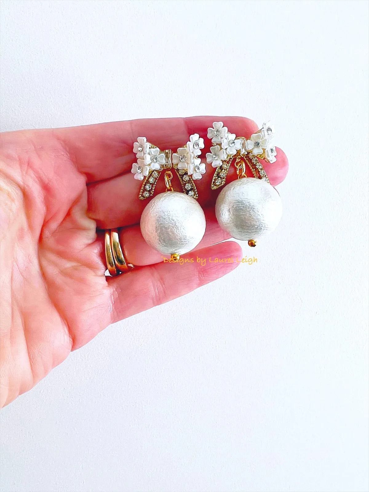 Rhinestone Bow Jumbo Pearl Drop Earrings