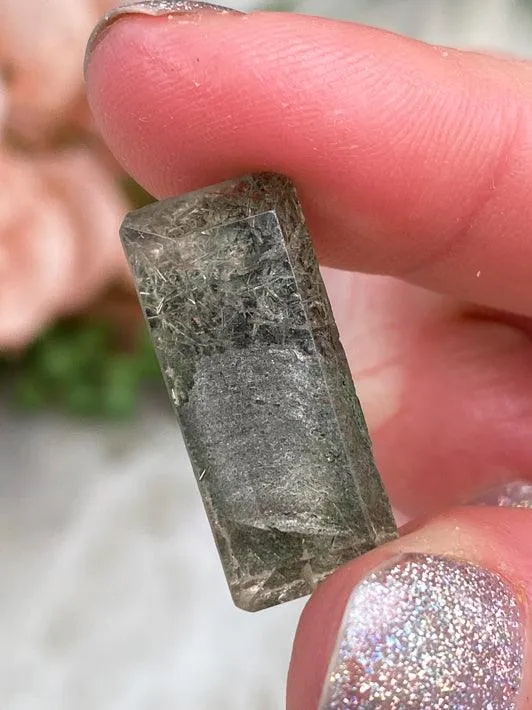 Rutile Quartz Faceted Gems