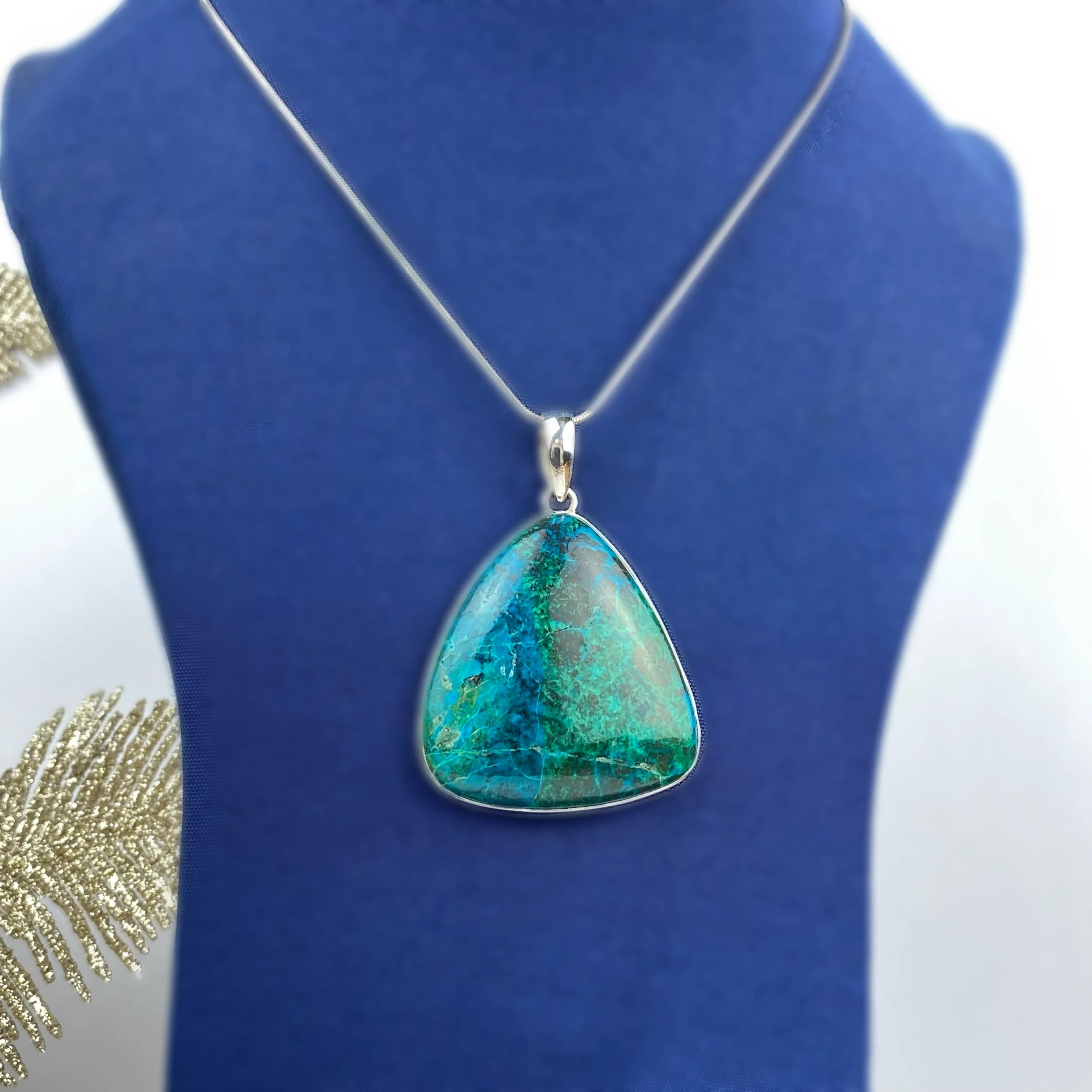 Sabina Pendant - VP208