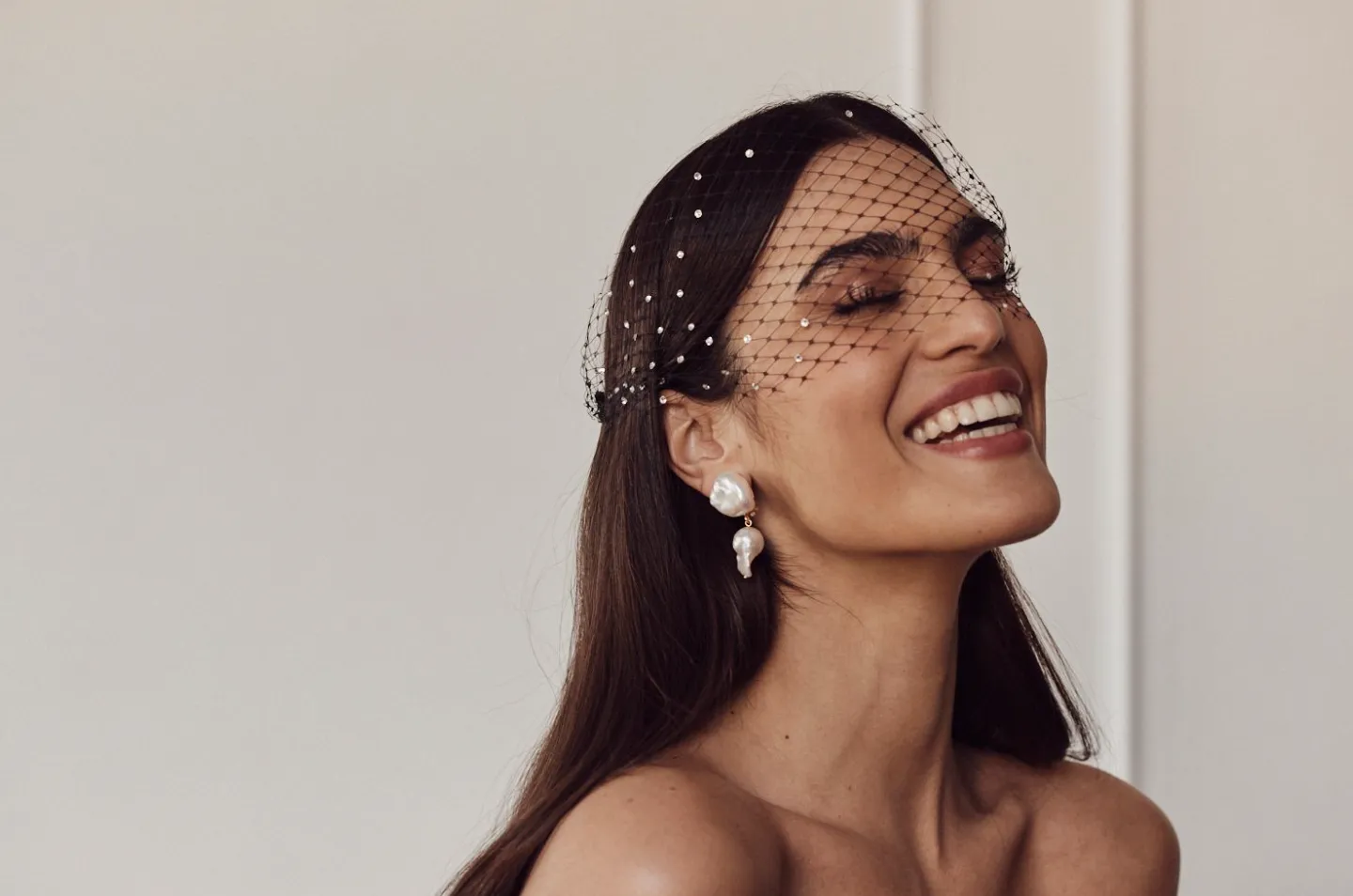 Thalia Earrings Gold