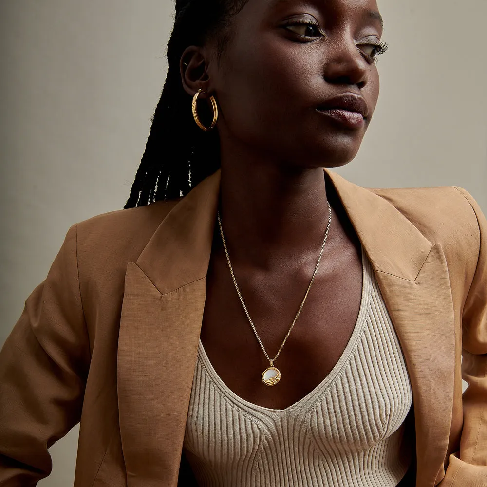 Victoria Pearl Necklace